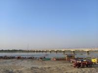 Sharayu Arati by HH Swamiji at Naya Ghat, Ayodhya (23 March 2025)